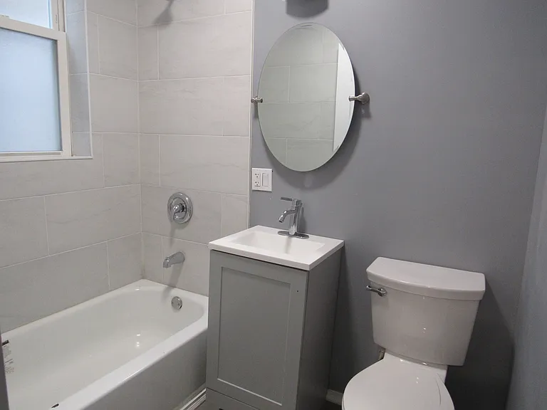 4940 W Van Buren St #2 — Photo 3