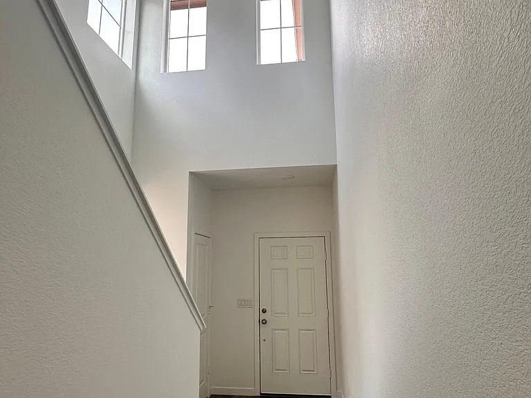9011 Winding Glen Ln — Photo 23