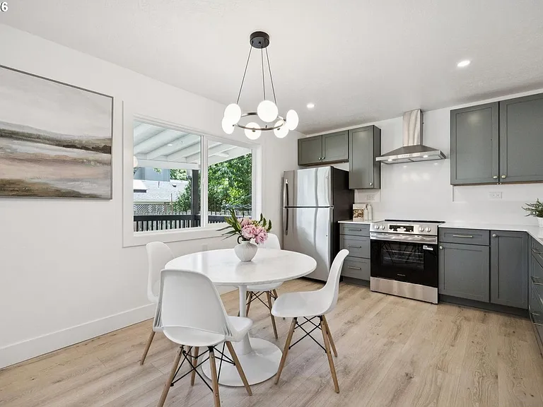 10114 N Calhoun Ave — Photo 14
