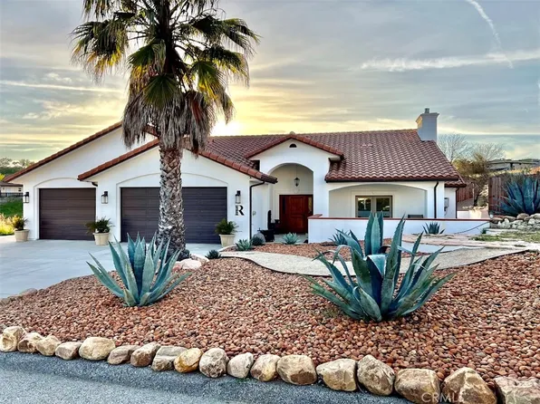 3635 Lakeside Village Dr, Paso Robles, CA 93446