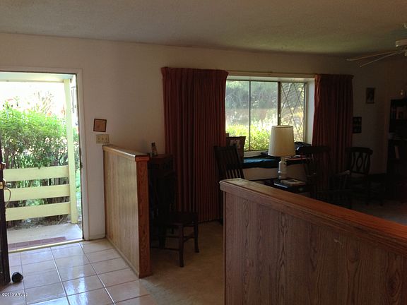 4th image of 334 E Balboa Dr