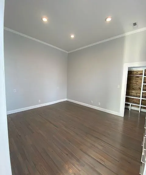 101 W B St #240 — Photo 9