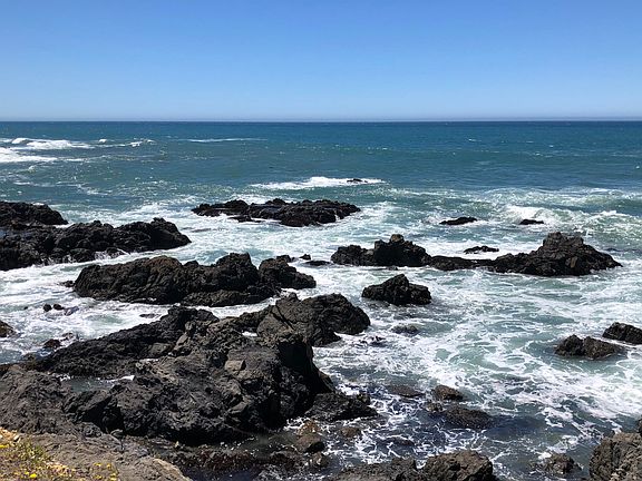 2nd image of 883 Lower Pacific Dr