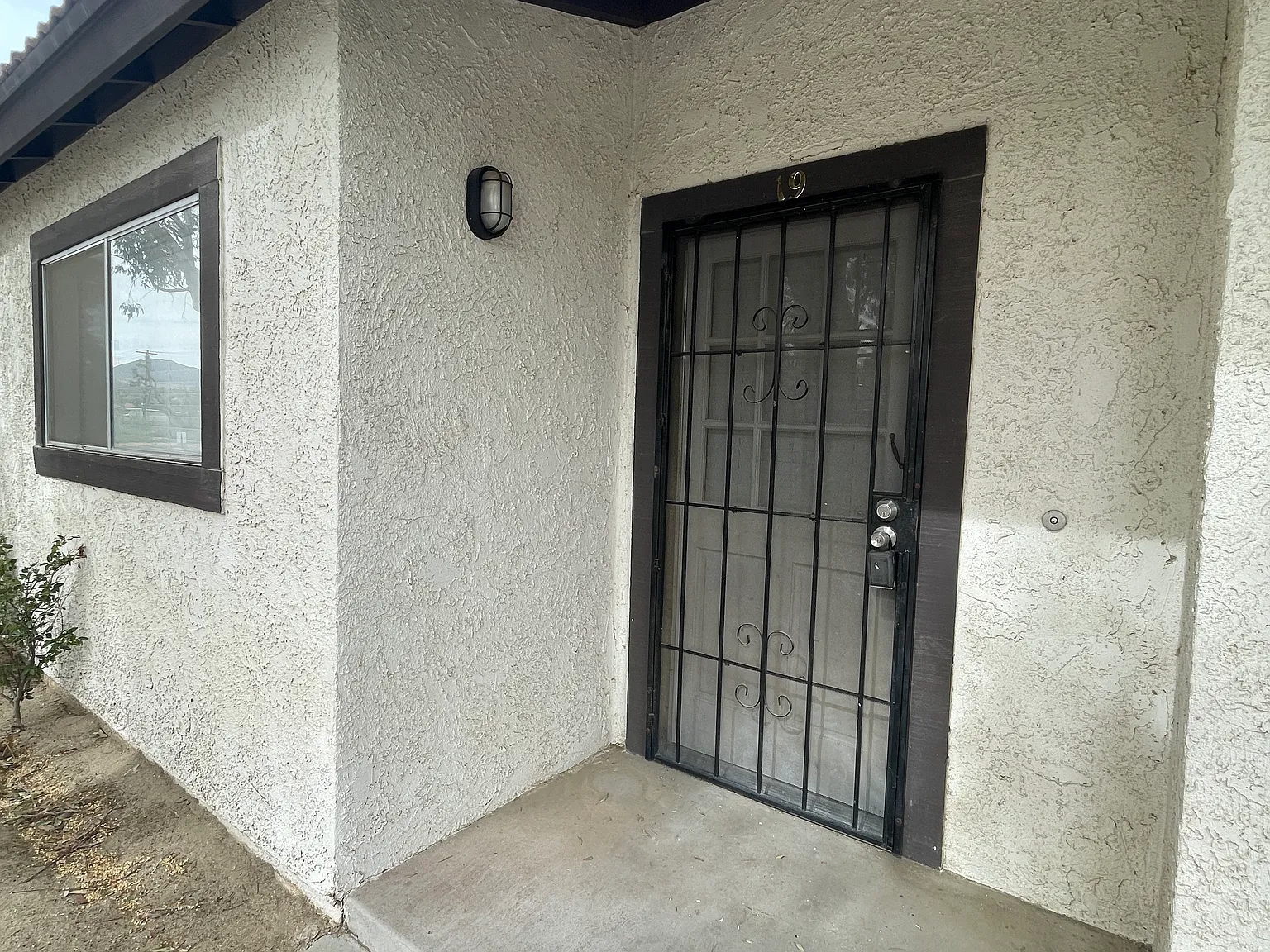 2 bed, 900 sqft, $1,500 — Photo 2