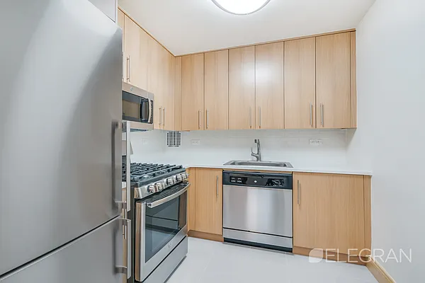 Rented by Elegran | media 10