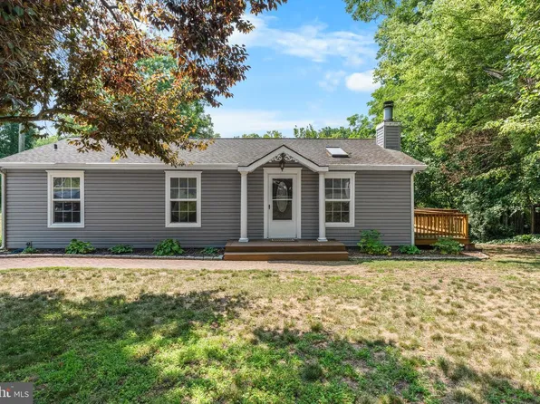31923 River Park Rd, Millington, MD 21651