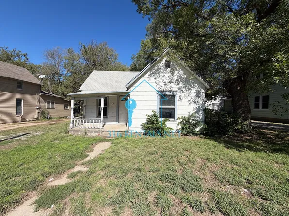 508 W 5th St, Newton, KS 67114