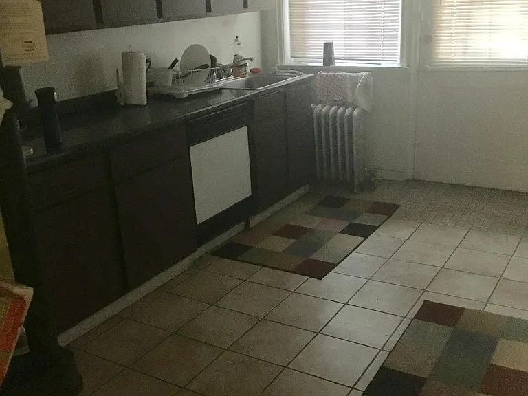 631 Maryland Ave #1 — Photo 8