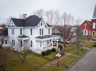 714 W Warren St, Mitchell, IN 47446