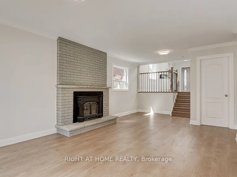 2126 Varency Dr — Photo 9