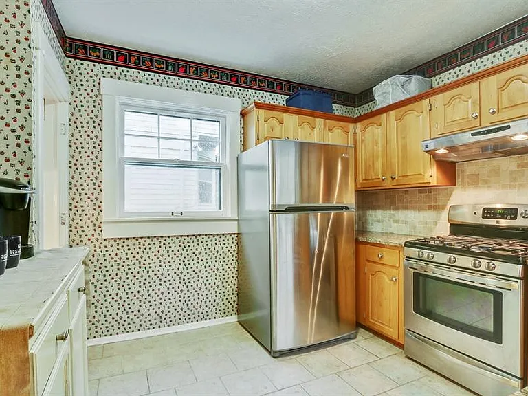 5121 Grand Ave — Photo 8