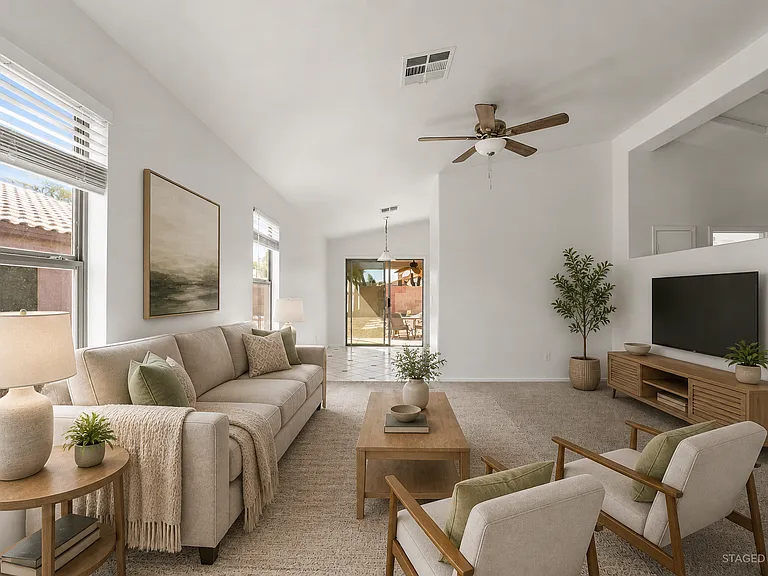 14929 W Port Au Prince Ln — Photo 3
