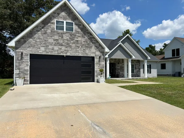1114 Glory Ln, Marion, IL 62959