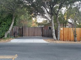 259 Uplands Dr, Hillsborough, CA 94010