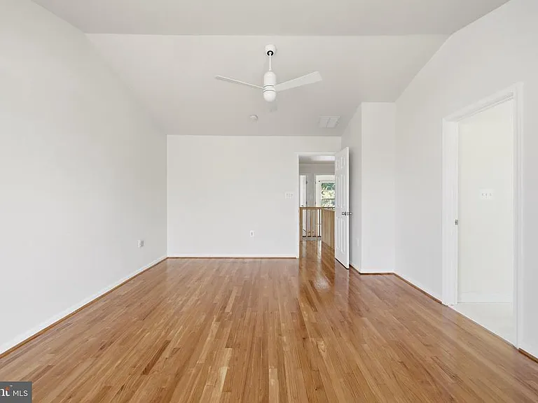 45805 Marlane Ter — Photo 36