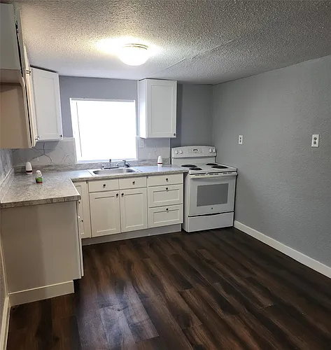 211 Avenue B #1/2 Photo 1 211 Avenue B #1/2 Photo 1
