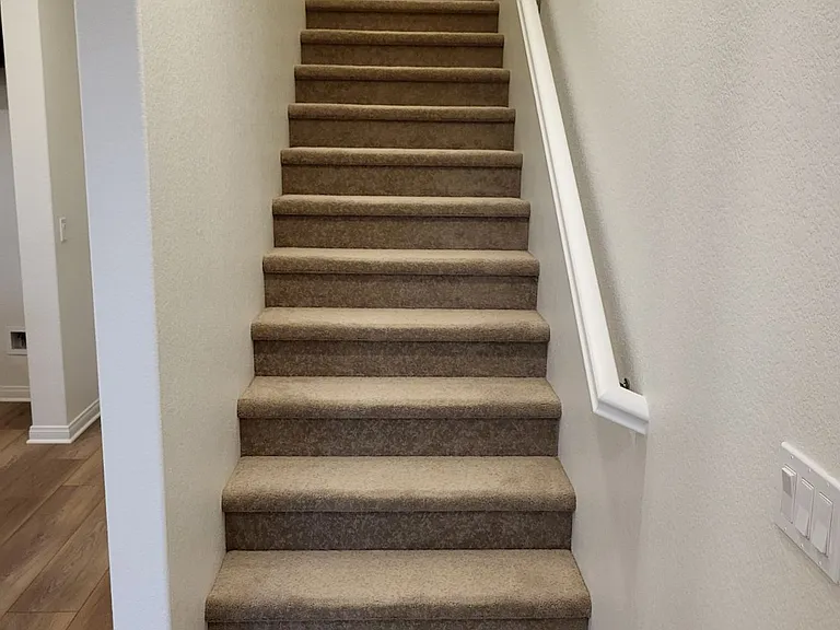 4255 E Carmel Privado — Photo 3
