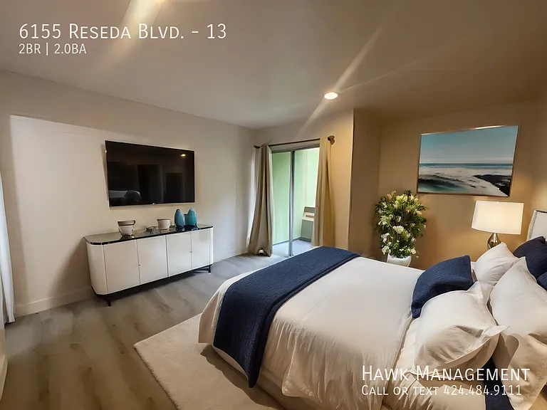 6155 Reseda Blvd #13 — Photo 10