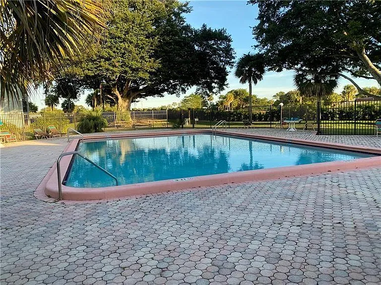 9370 SW 8th St #308 — Photo 36