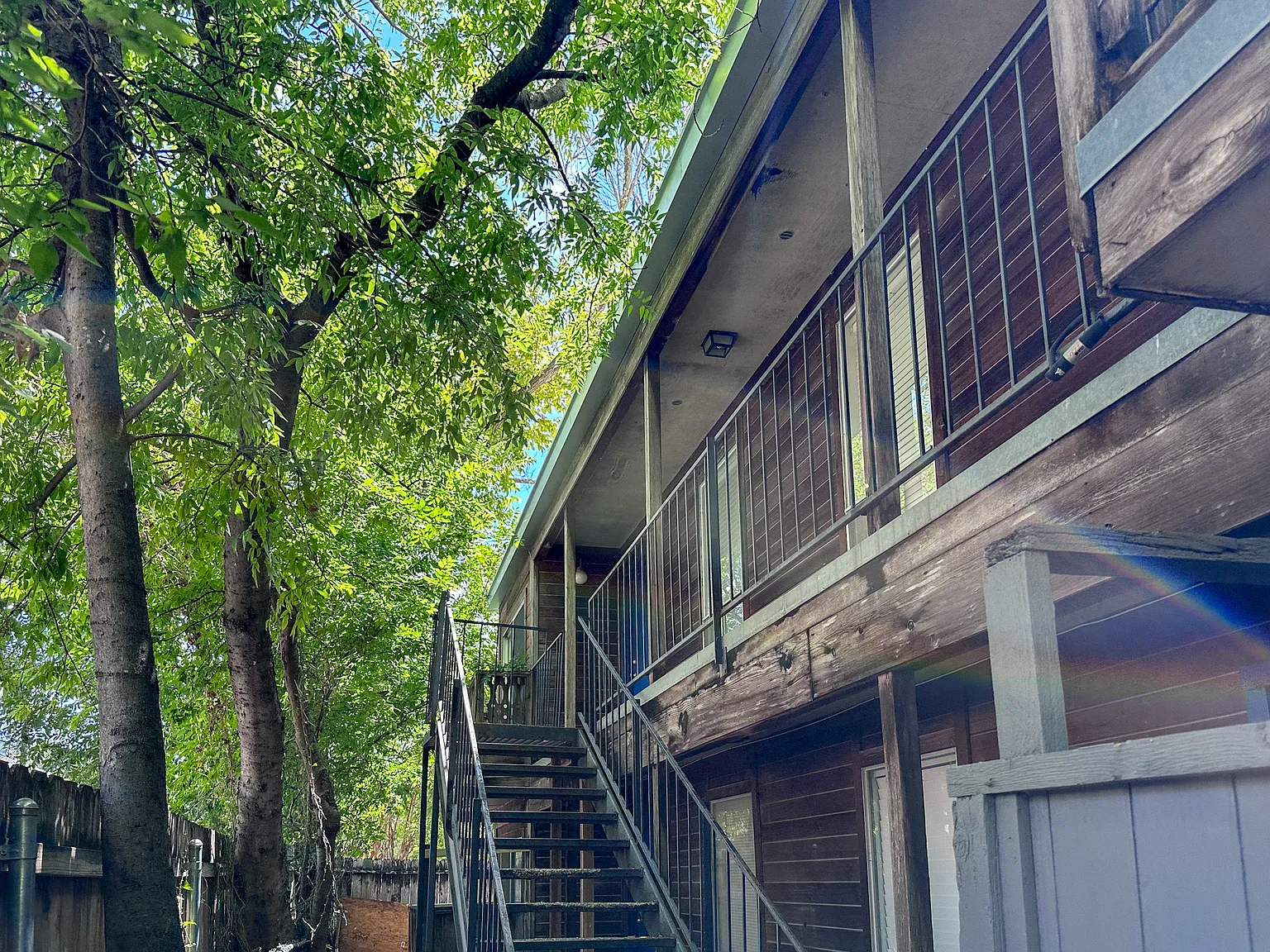 1 bed, 450 sqft, $895 — Photo 2
