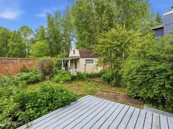 2416 Brook Hill Cir, Anchorage, AK 99516