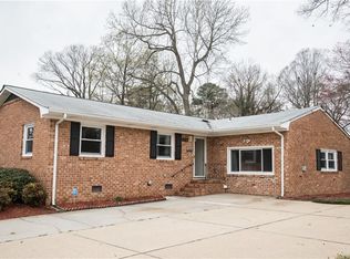 837 Moyer Rd, Newport News, VA 23608