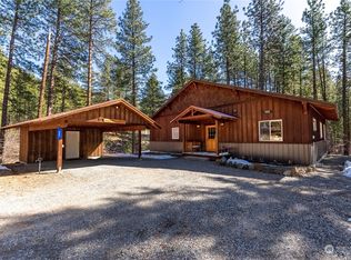 22 Quaking Aspen Rd, Winthrop, WA 98862