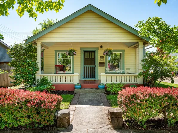 945 B St, Springfield, OR 97477