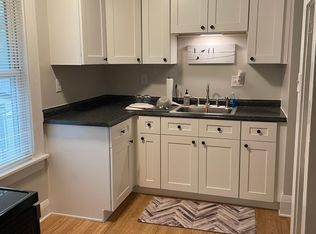 1656 Wooster Rd, Rocky River, OH 44116