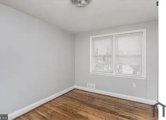 7457 Lawrence Rd — Photo 15