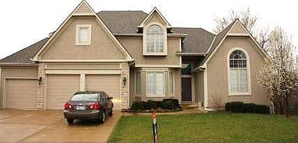 1st image of 127 Shoreline Dr