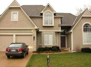 127 Shoreline Dr, Louisburg, KS 66053