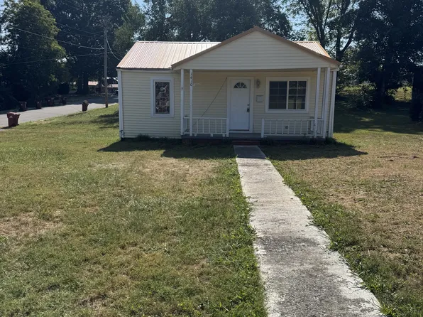 1410 E Chilhowie Ave, Johnson City, TN 37601