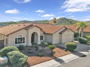 2545 E Cathedral Rock Dr, Phoenix, AZ 85048