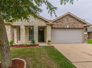 104 Jefferson Cv, Elgin, TX 78621