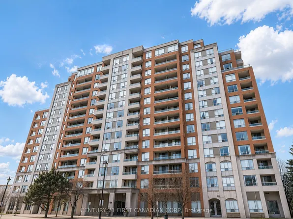 9 Northern Heights Dr #1112, Richmond Hill, ON L4B 4M5