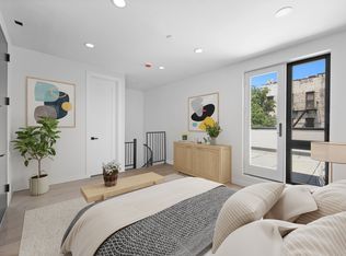 221 S 4th St #PENTHOUSE, Brooklyn, NY 11211