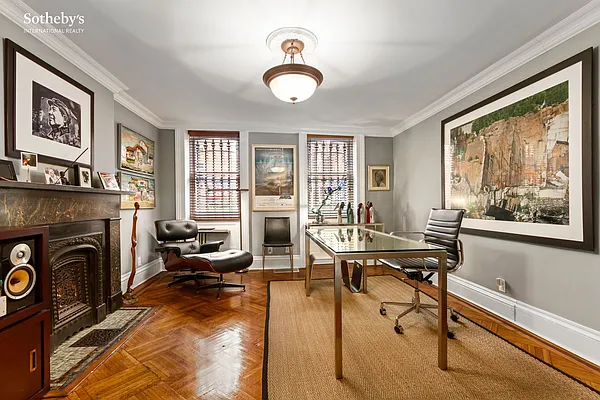 Sold by Sotheby's International Realty | media 8