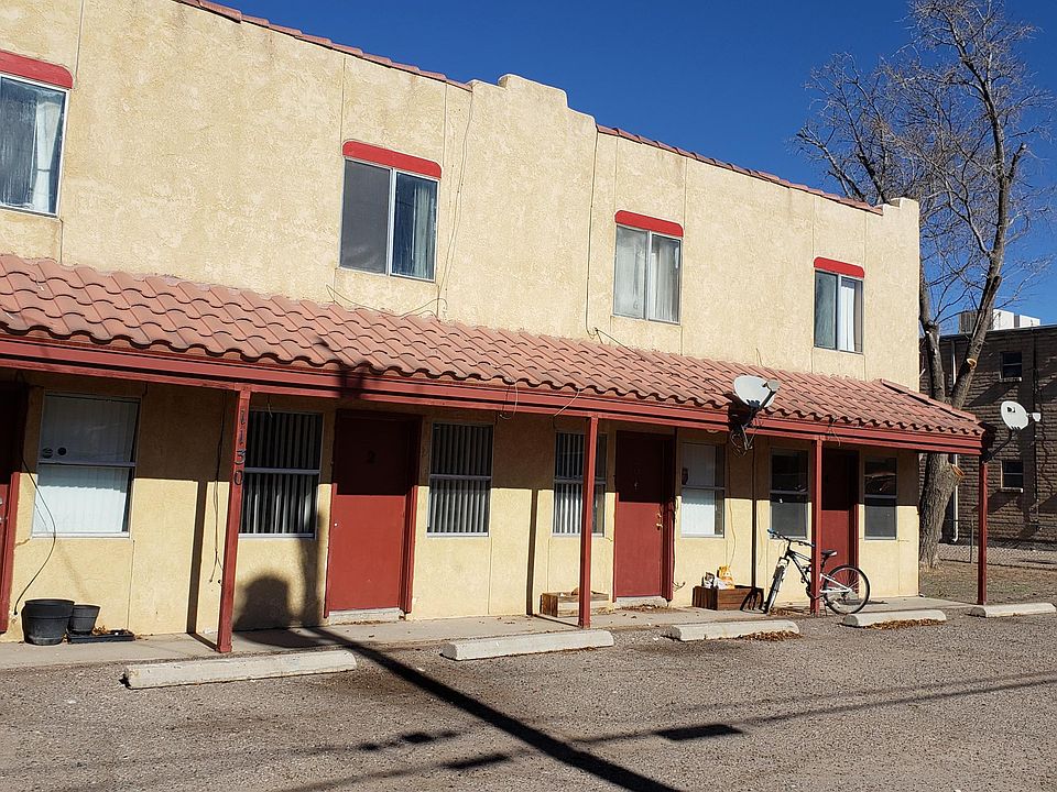 1st image of 1130 1/2 Plain St APT 4