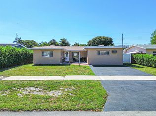 3904 Hayes St, Hollywood, FL 33021