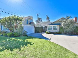 12041 Weatherby Rd, Los Alamitos, CA 90720