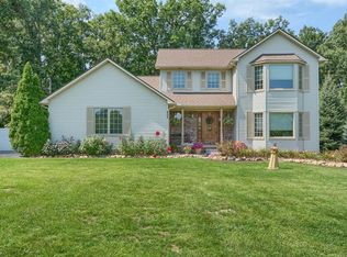 1046 S Gale Rd, Davison, MI 48423