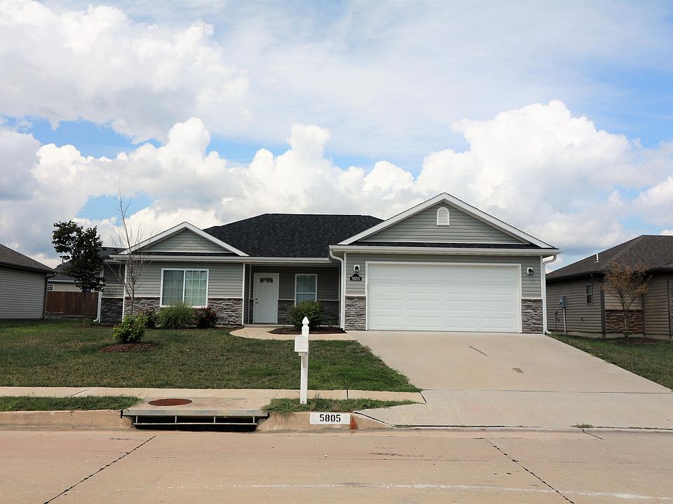 2nd image of 5805 Neptune Dr