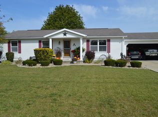 203 Joelynn Dr, Shelby, OH 44875
