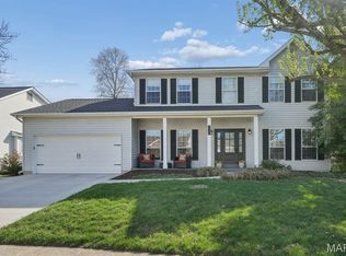 846 Pheasant Woods Dr, Ballwin, MO 63021