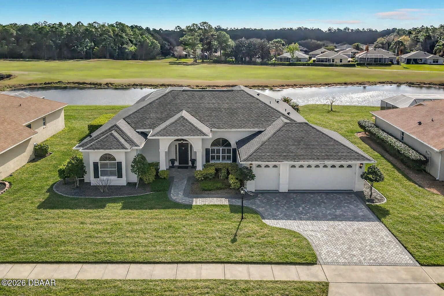 6399 Longlake Dr