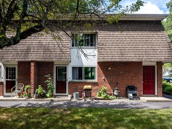 777 Middle Road #6, Portsmouth, NH 03801