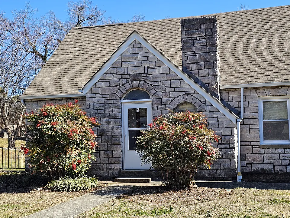 807 Gresham Rd #4