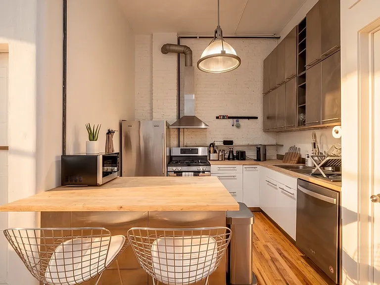 508 Broadway #3B — Photo 9