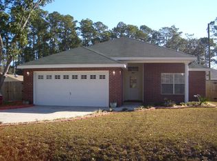 1755 Hopper St, Niceville, FL 32578